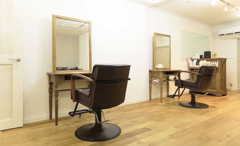 SALON GOTO