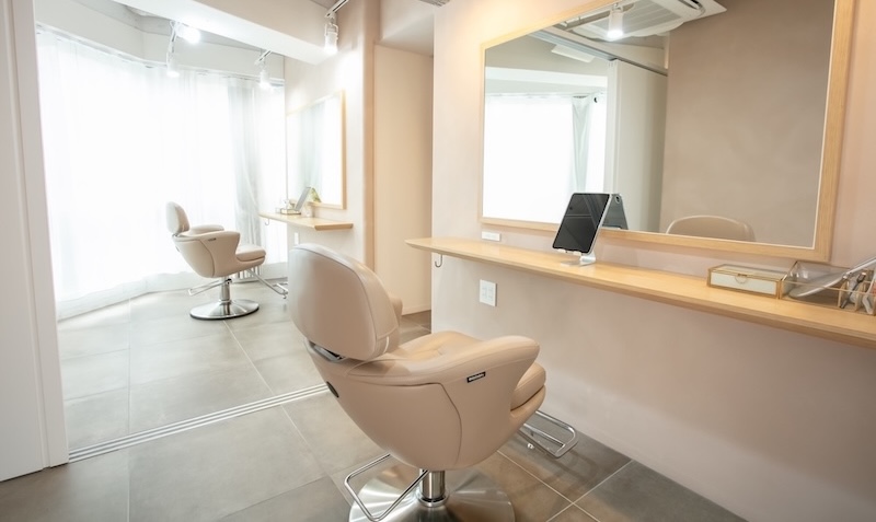 SALON MOGO IKEBUKUROの外観