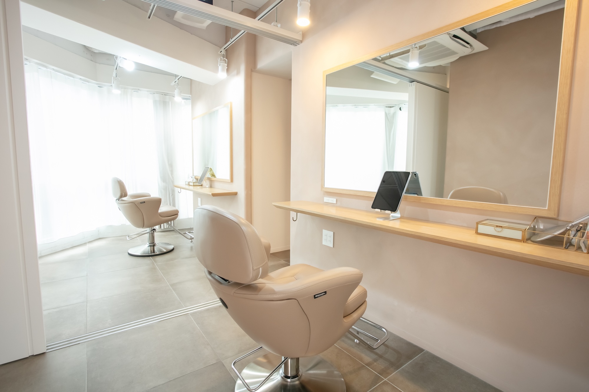 SALON MOGO IKEBUKURO 店舗画像