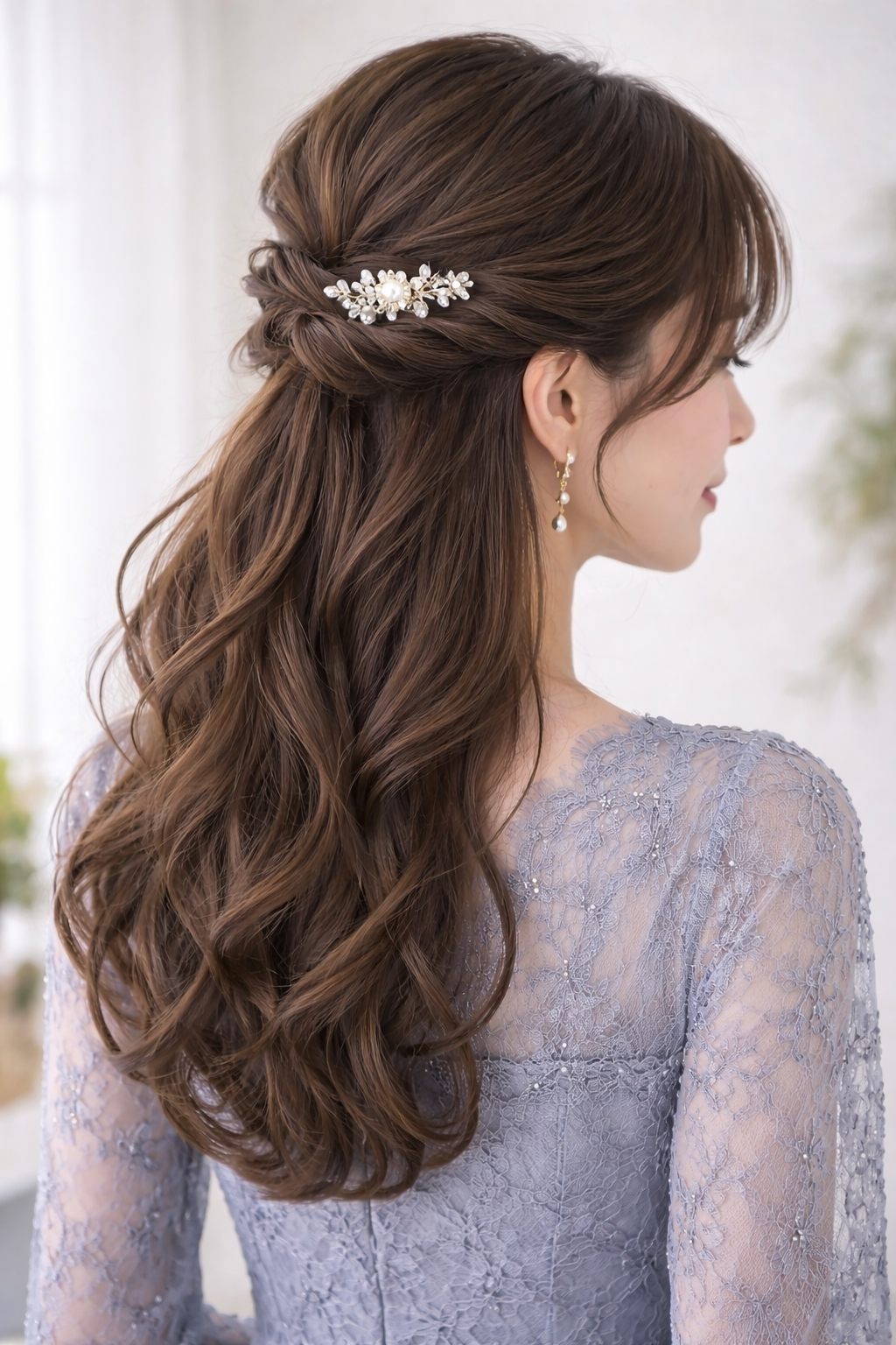 結婚式お呼ばれヘア完全ガイド｜マナーと簡単アレンジ解説